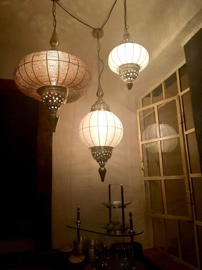 Hotel Emsilo Пулхайм Екстериор снимка